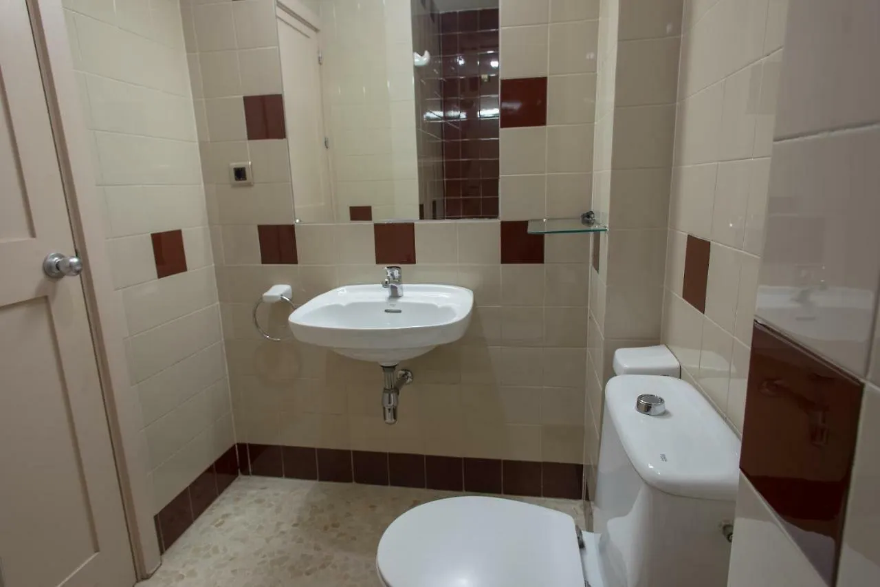 Residencia Sagrado Corazon Hotel Siviglia
